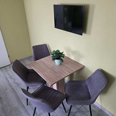 Prime Living Apartments Kueche Netflix Nuremberga Exterior foto